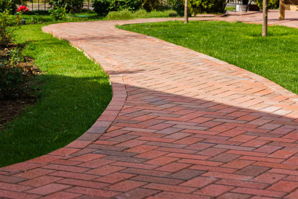 Best Driveway Paving Contractor  in Laupahoehoe, HI